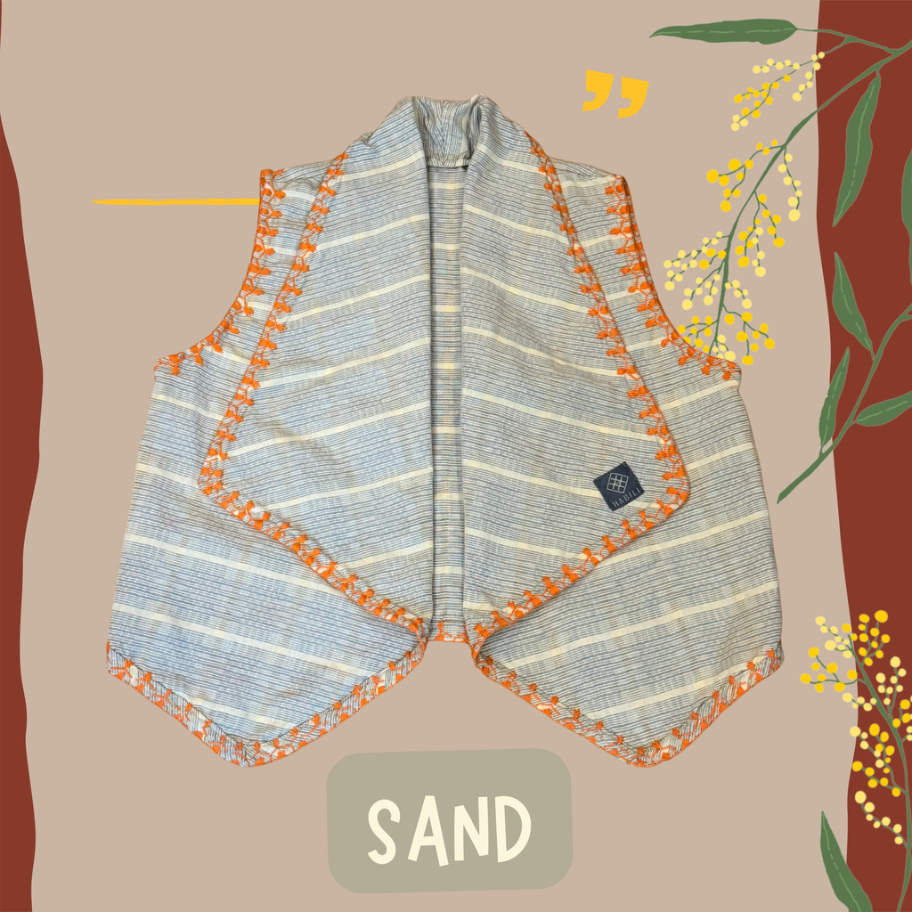 Hinabi Waterfall Vest - Sand